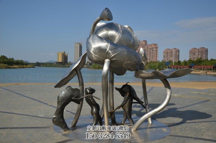 蓮蓬嬉戲雕塑，城市植物景觀雕塑，不銹鋼鏡面效果